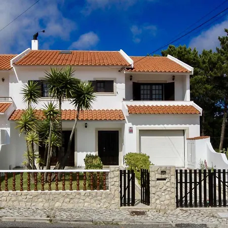 Дом отдыха West Coast Dream Назаре